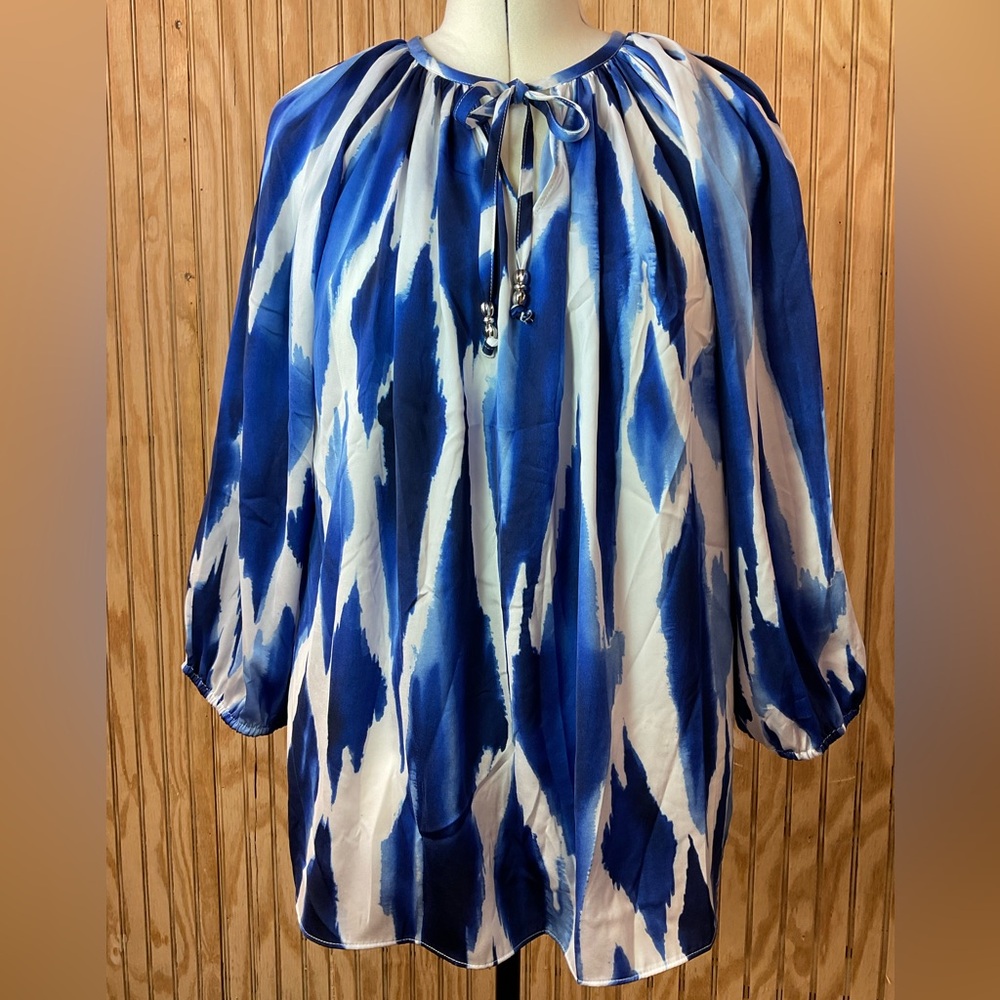 Chico's Blue and White Tie-Dye Style Peasant Tunic